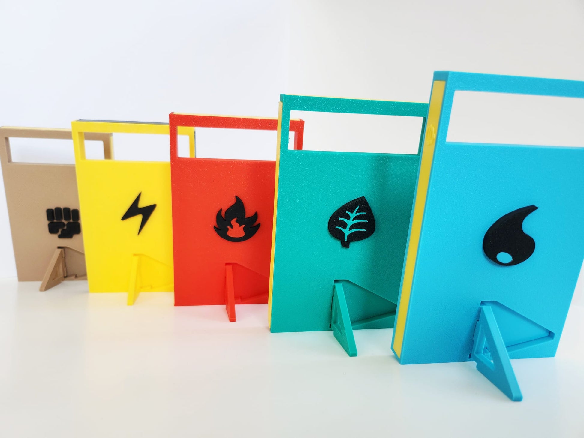 Graded Pokemon card display stand Didiego3D Graded Pokemon card display stand Didiego3D